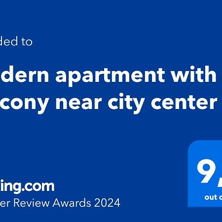 Modern Apartment With Balcony Near City Center Wien Exteriör bild